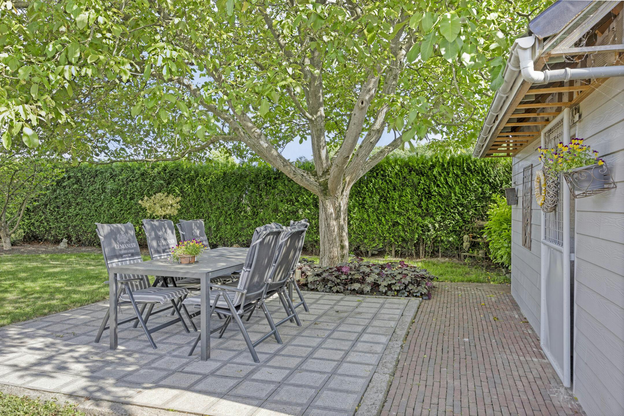 Riante zorgwoning/kangoeroewoning met loods te koop foto 38