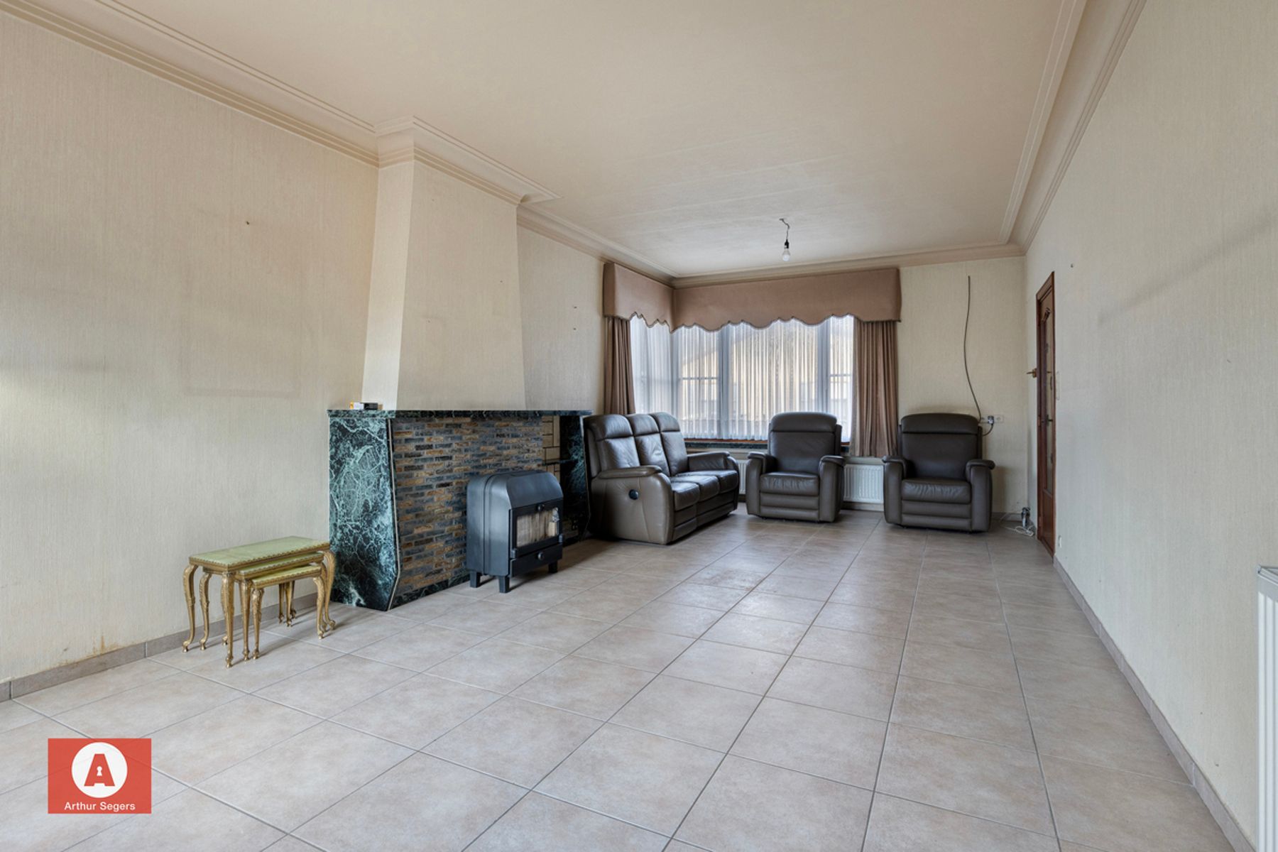 Gezinswoning mét karaktergevel & garage pal bij het centrum. foto 6