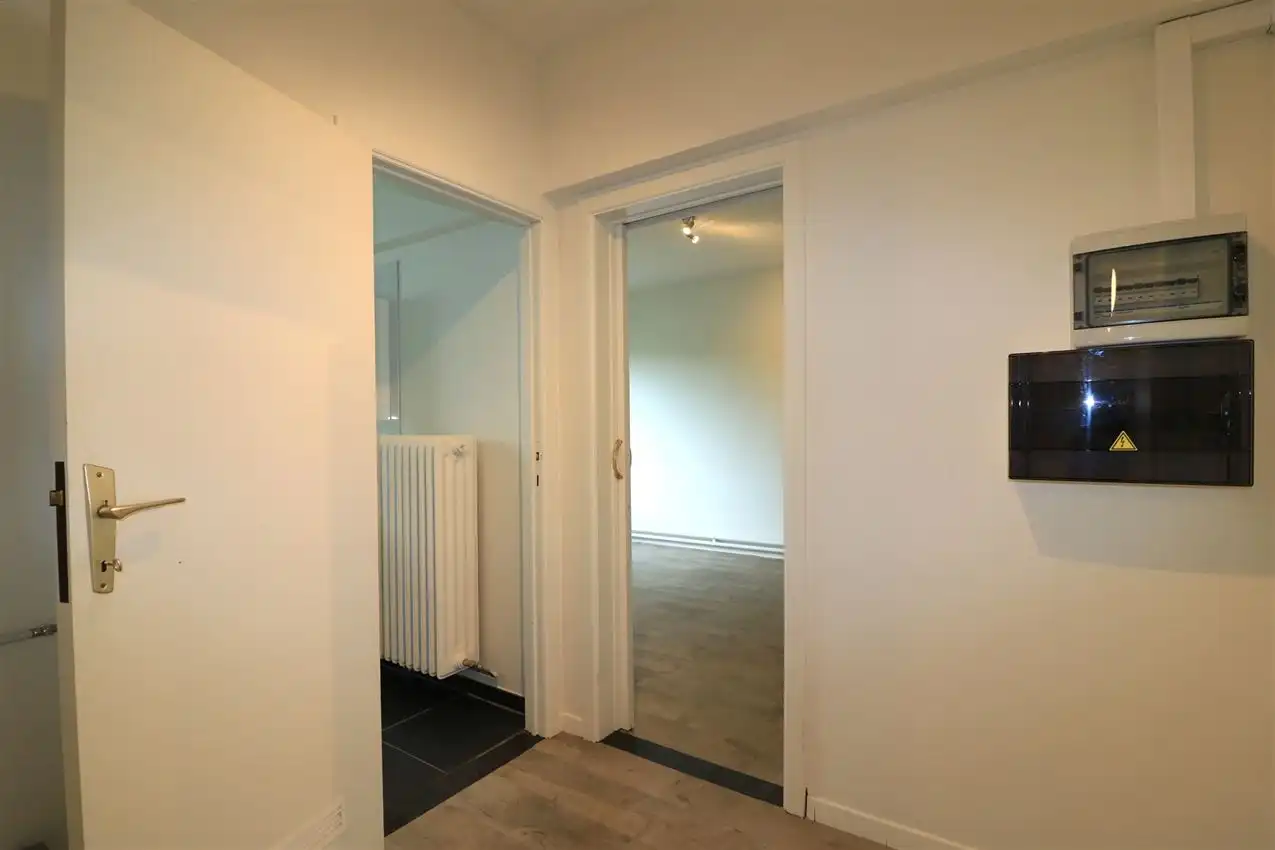 Volledig vernieuwd appartement met 1 slpk. nabij centrum Aarschot foto 2