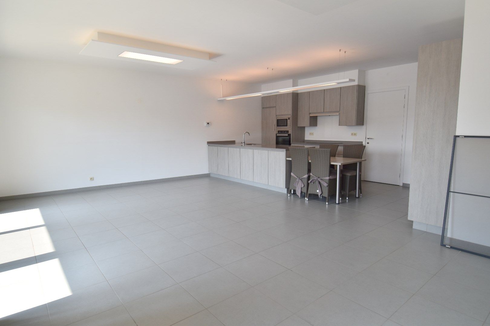 Appartement met 2 slaapkamers in het hartje van Gullegem foto 5