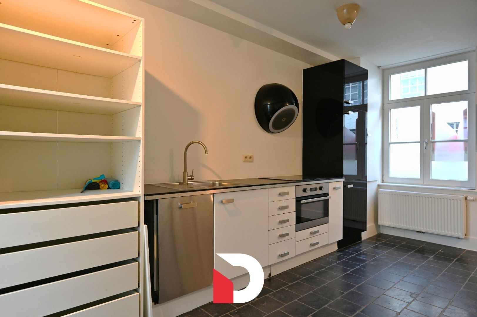 Rijwoning in centrum Brugge met 2 slaapkamers foto 5