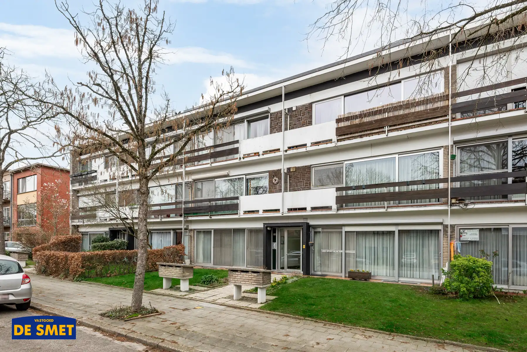 Te renoveren gelijkvloers appartement zonder lift met kelder foto 4