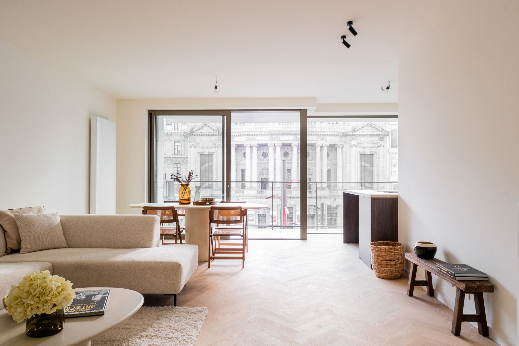 Trendy appartement met Adembenemend Zicht op de Opera foto 11