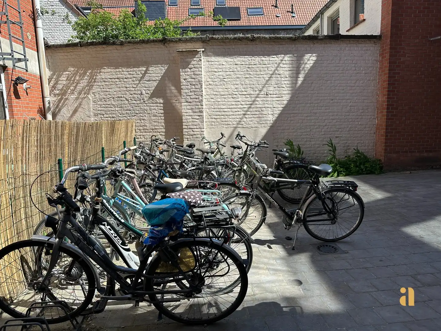 Rustig wonen met de stad binnen handbereik foto 16