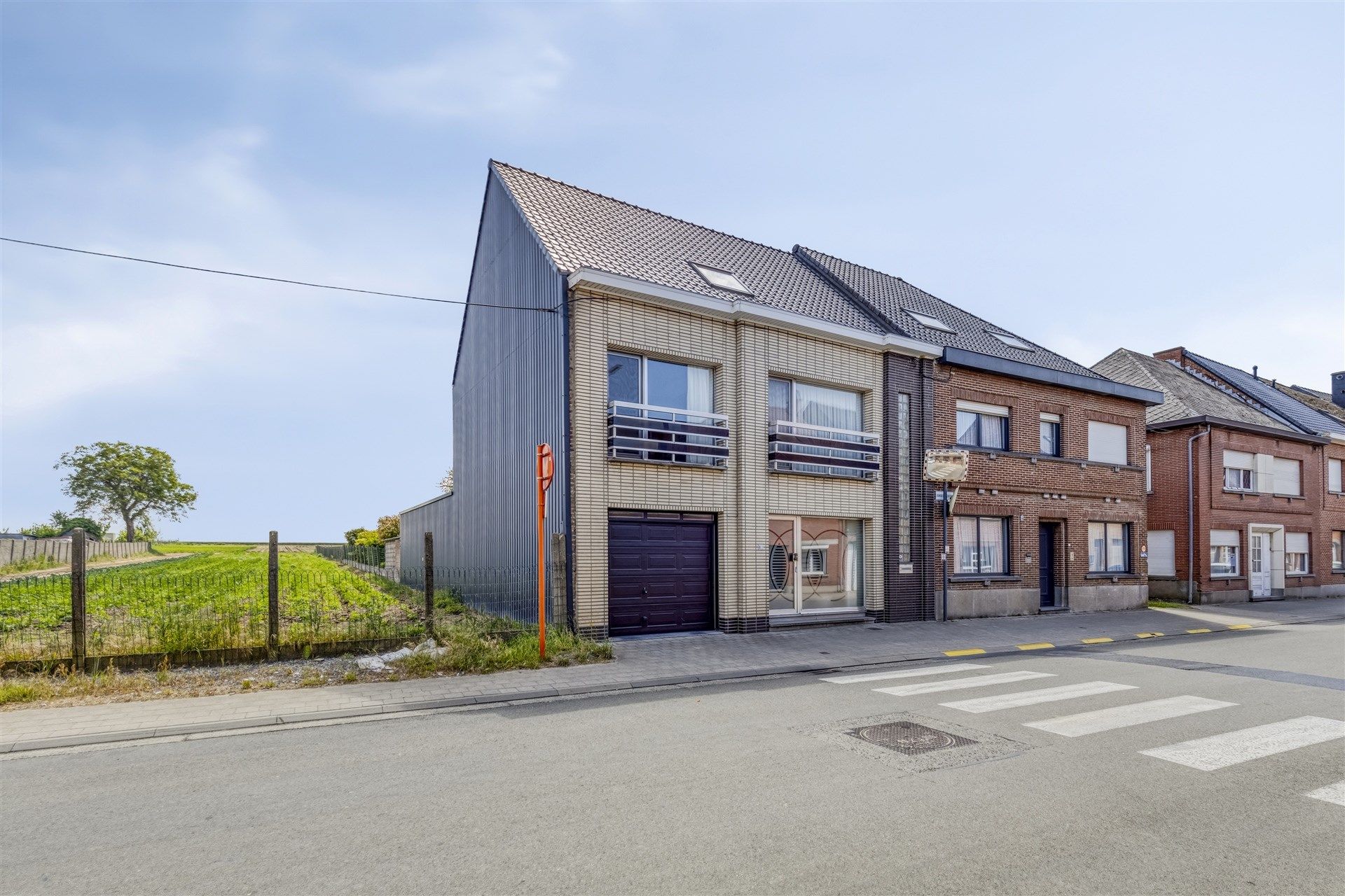 Charmante, energiezuinige woning met prachtige tuin foto 2