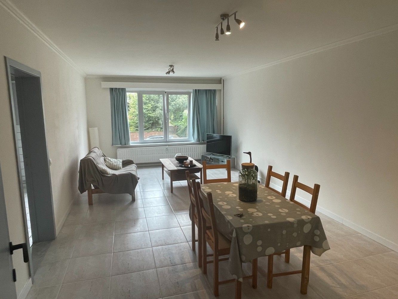 Appartement met 2 slaapkamers EN garagebox foto 3