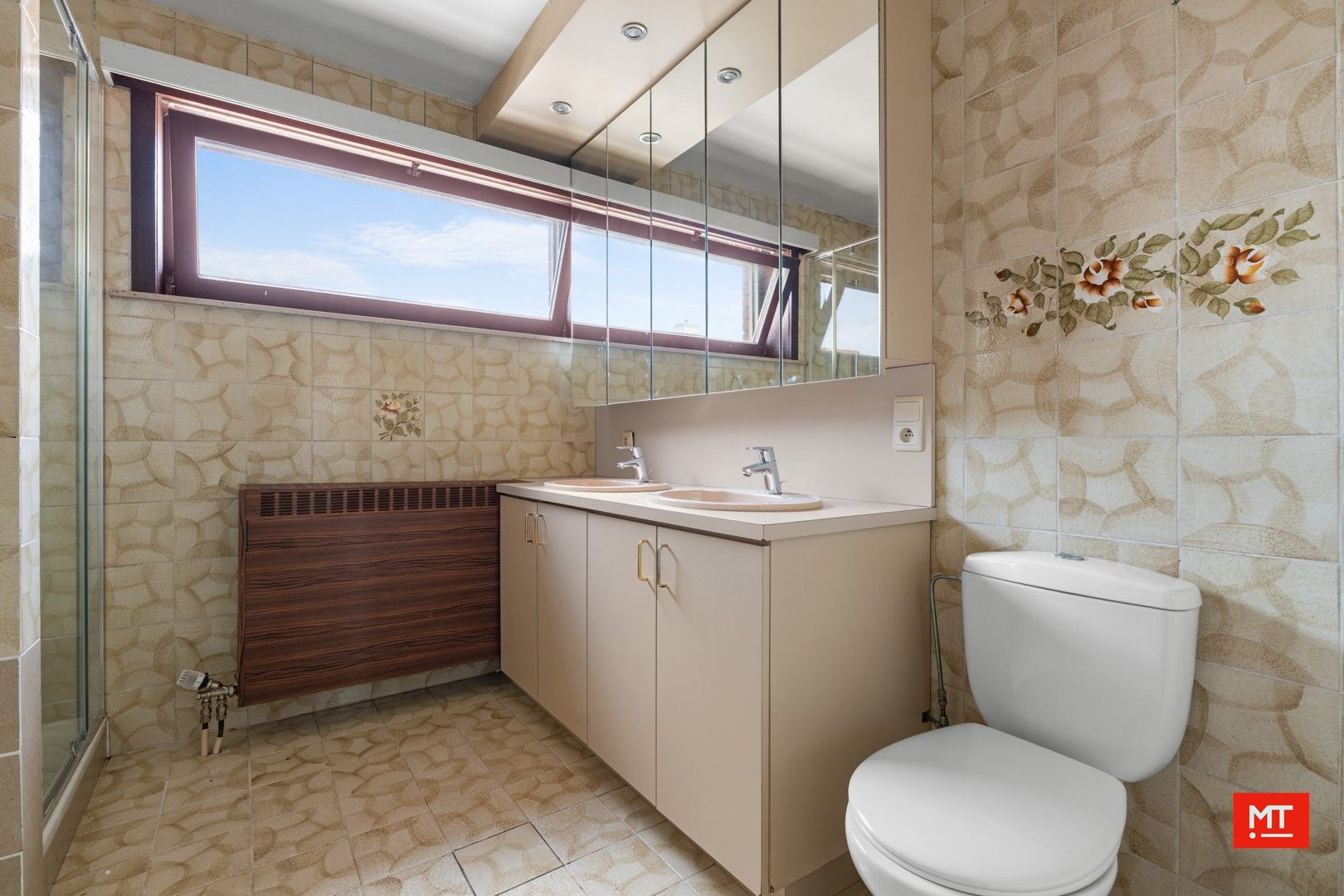 Huis met atelier te koop in Beselare foto 12