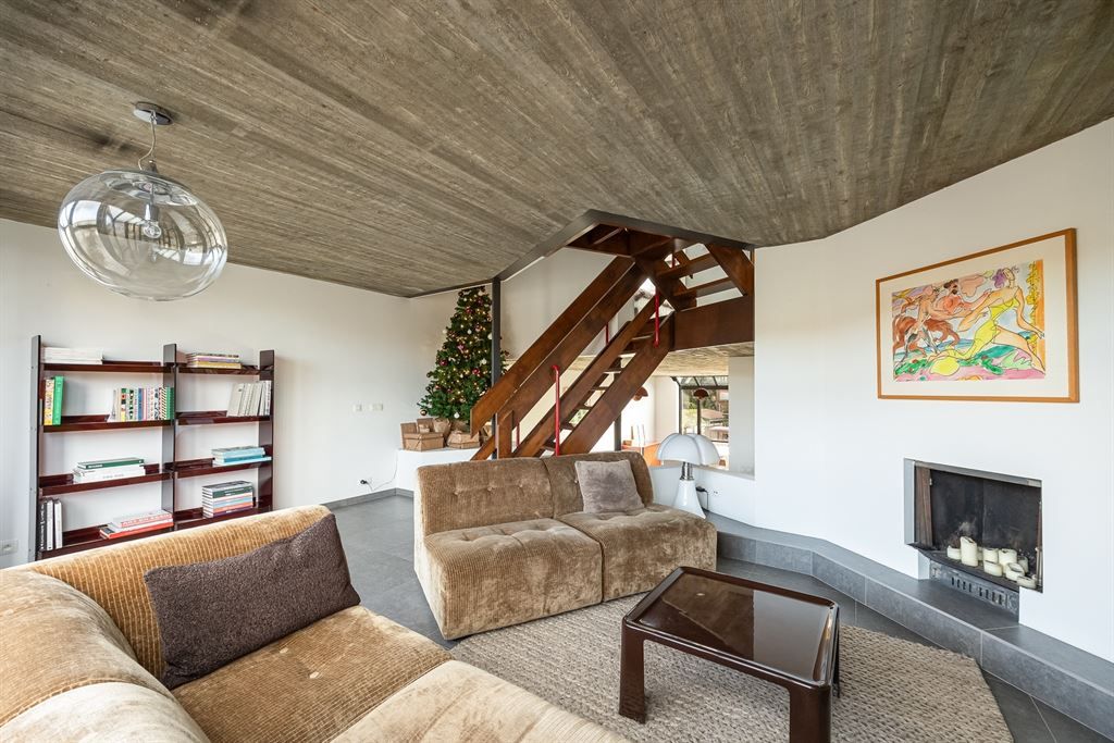 Modernistische, lichte bel-etage woning foto 4