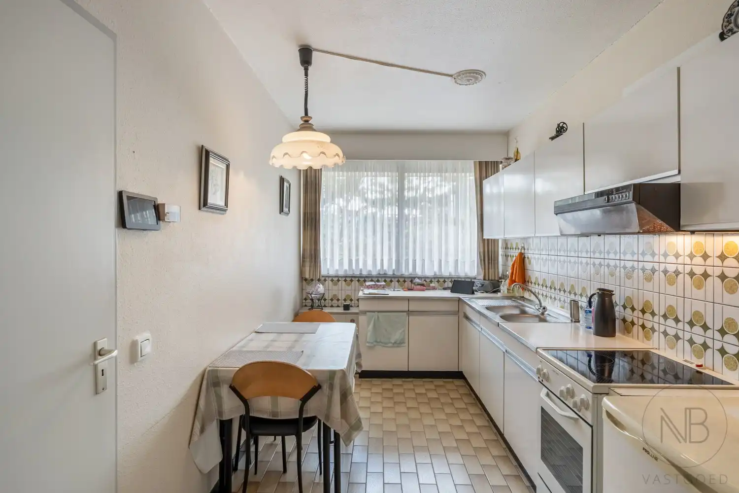Goed gelegen appartement met 3 slaapkamers foto 10