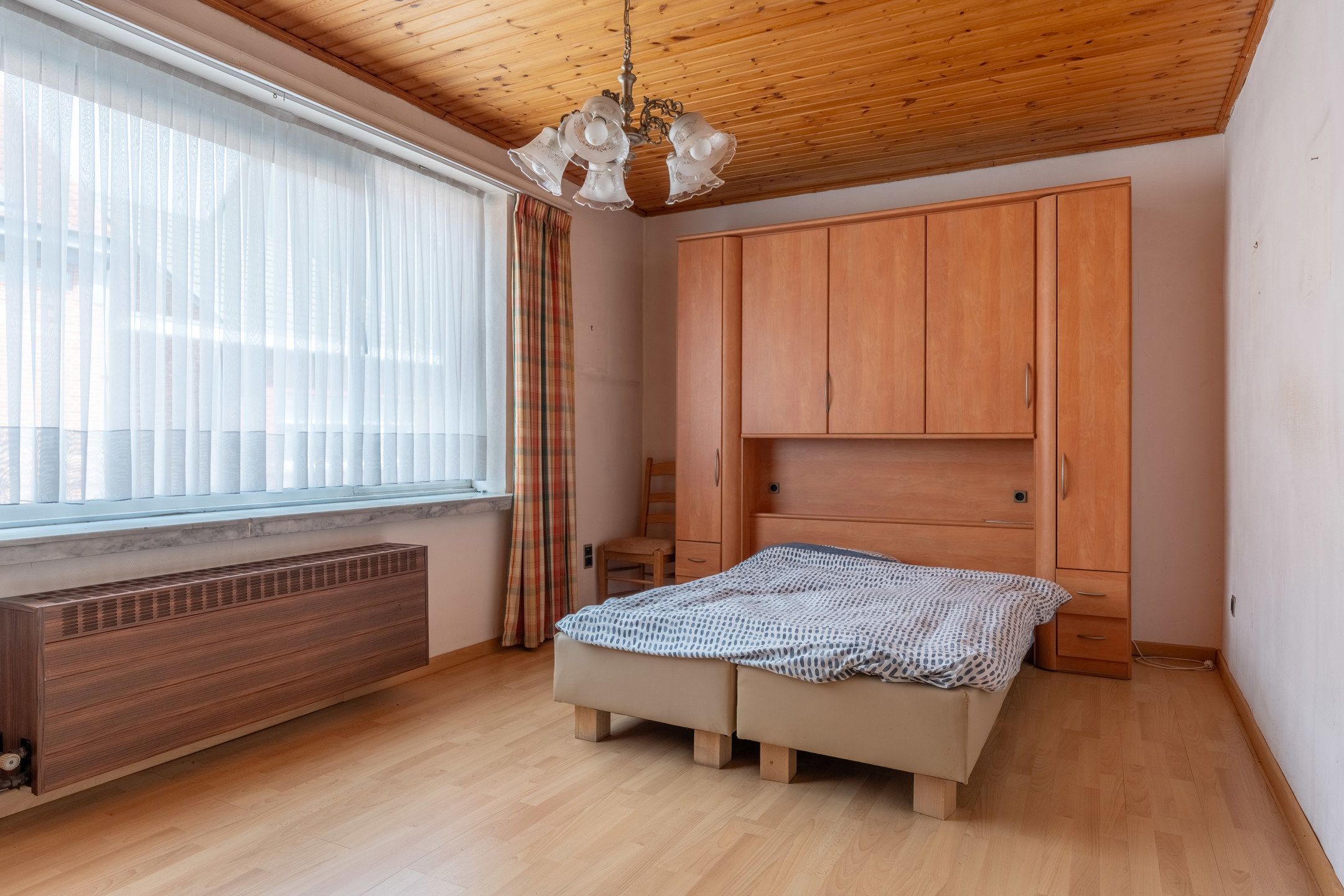 Te renoveren woning met toffe tuin en garage in het centrum foto 20