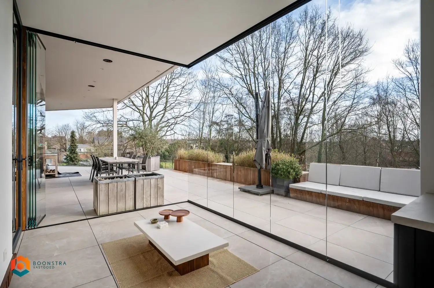 Exclusieve penthouse met 5 slpkrs, riant terras en ruime garage foto 9