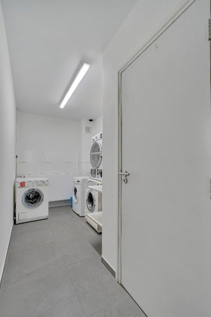 TE RENOVEREN GEBOUW MET 11 STUDENTENKAMERS TE KANNE !  foto 10