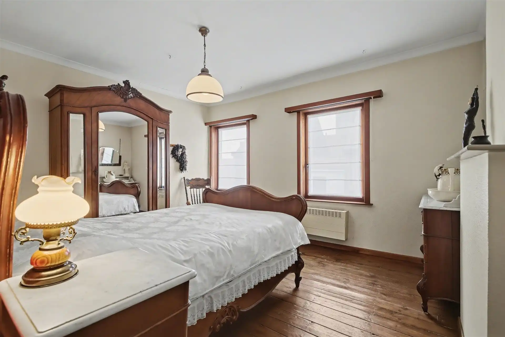 Charmante starterswoning met 3 slaapkamers en garage nabij het centrum van Sint-Gillis-Waas foto 12