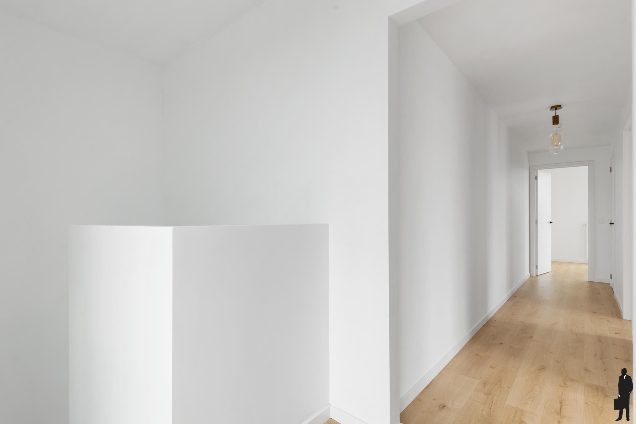 Fantastische duplex met 3 slaapkamers en ruim zonneterras foto 13