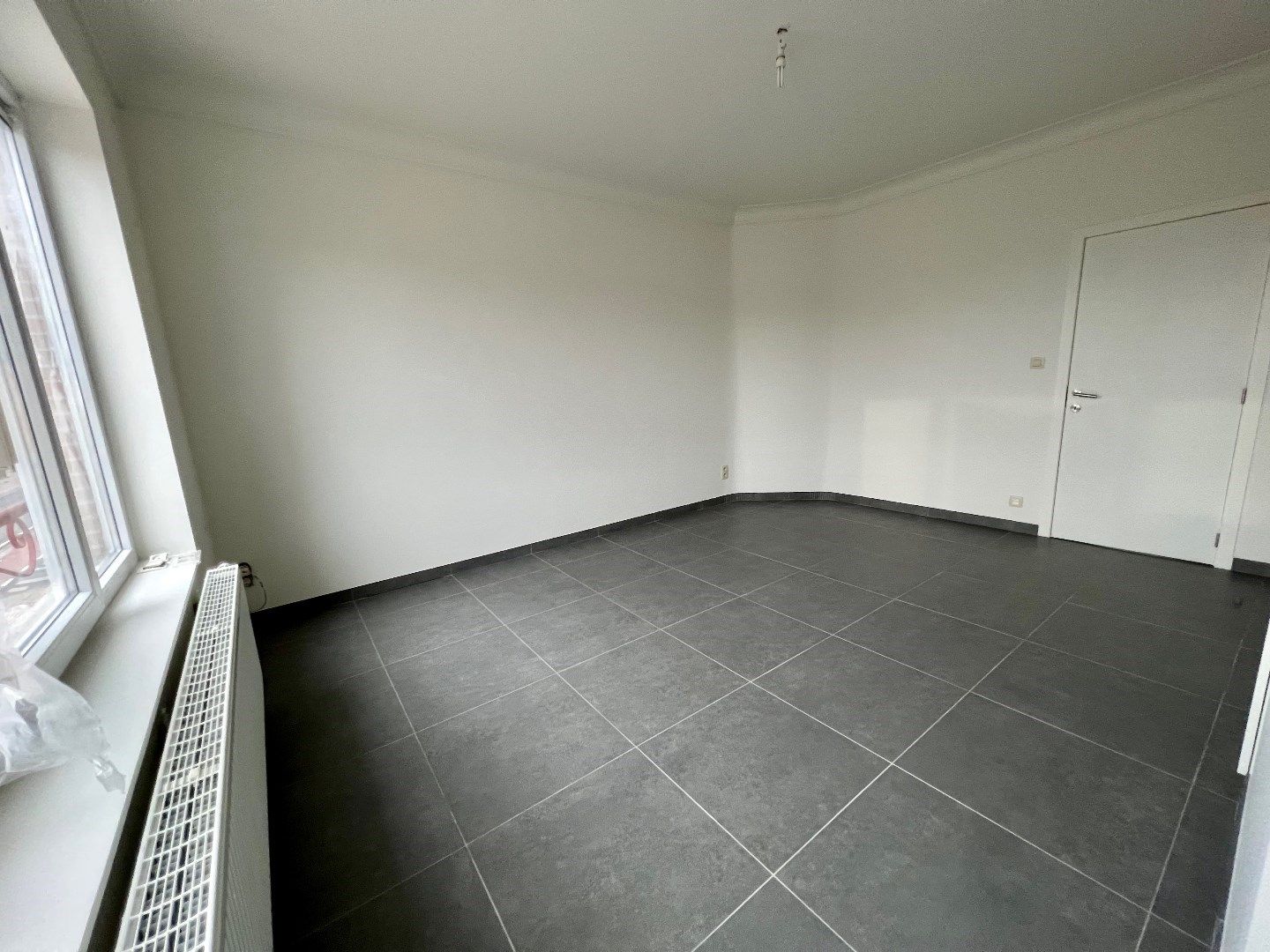 Volledig gerenoveerd 1slpk appartement op zeer aangename ligging! foto 4