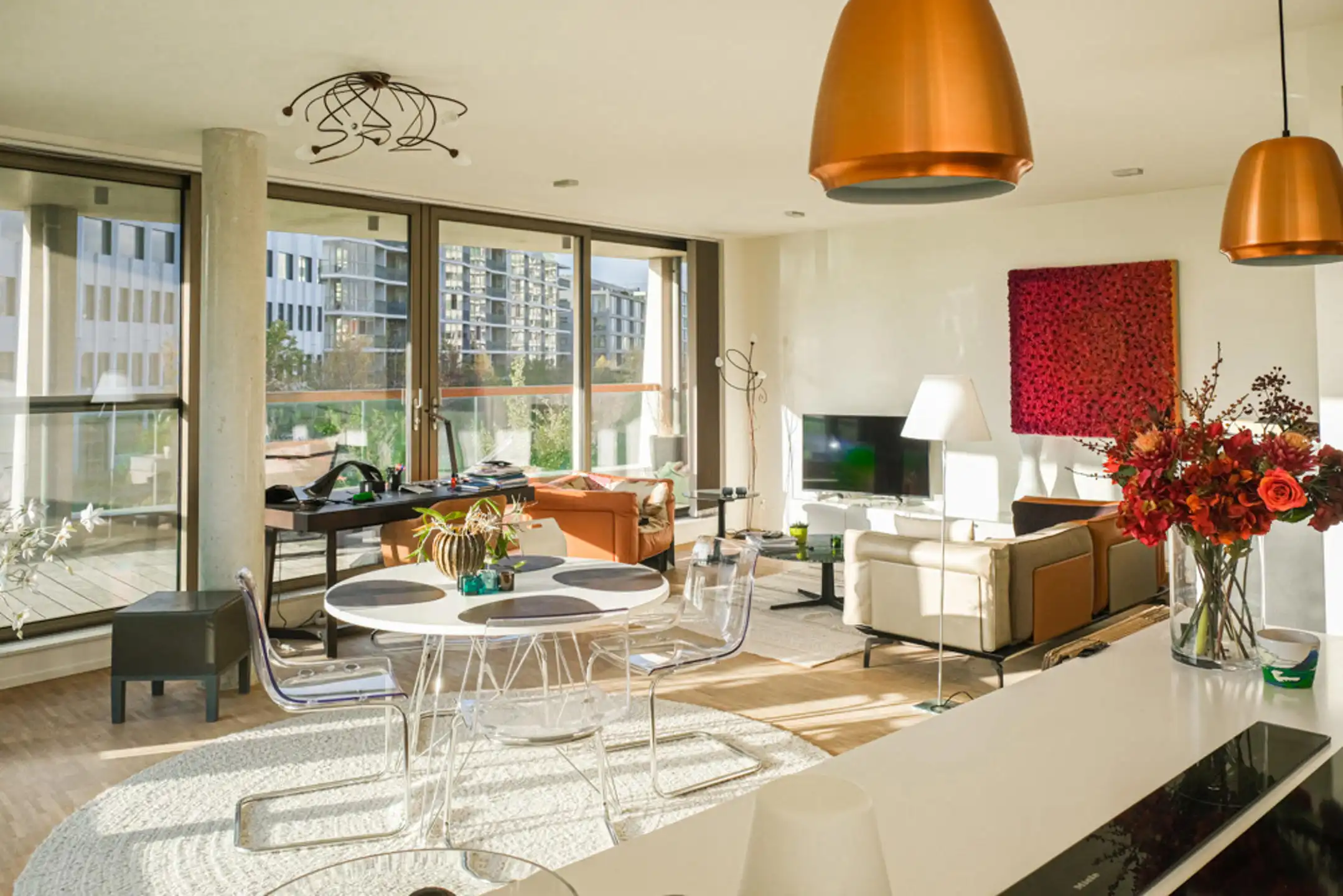 ANTWERPEN - Hoogwaardig gemeubeld appartement op het Zuid foto 3