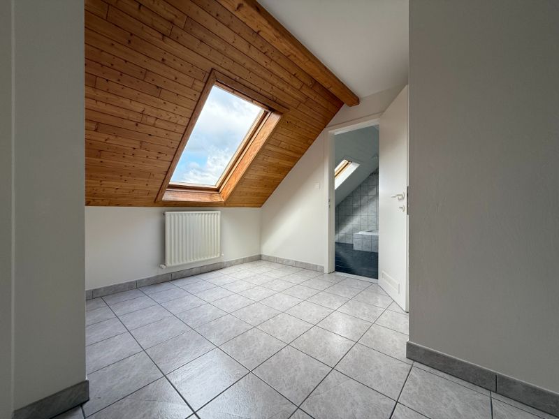 Leuk duplex-app. met 2 slaapkamers, terras en parking foto 9