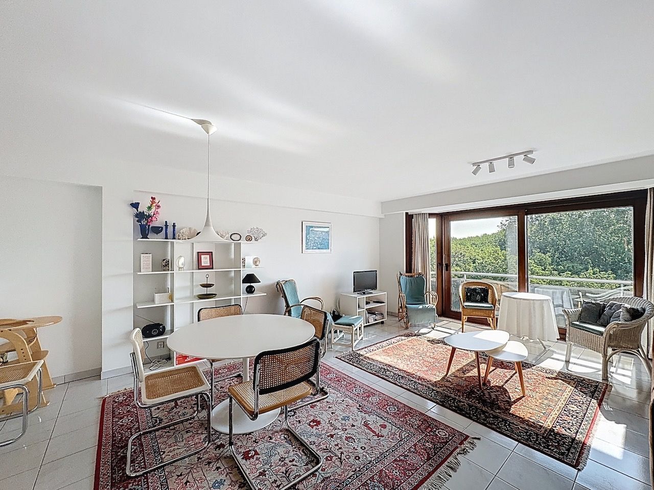 Magnifiek gelegen appartement met fantastisch zicht op zee en het Dir. Willemspark foto 6