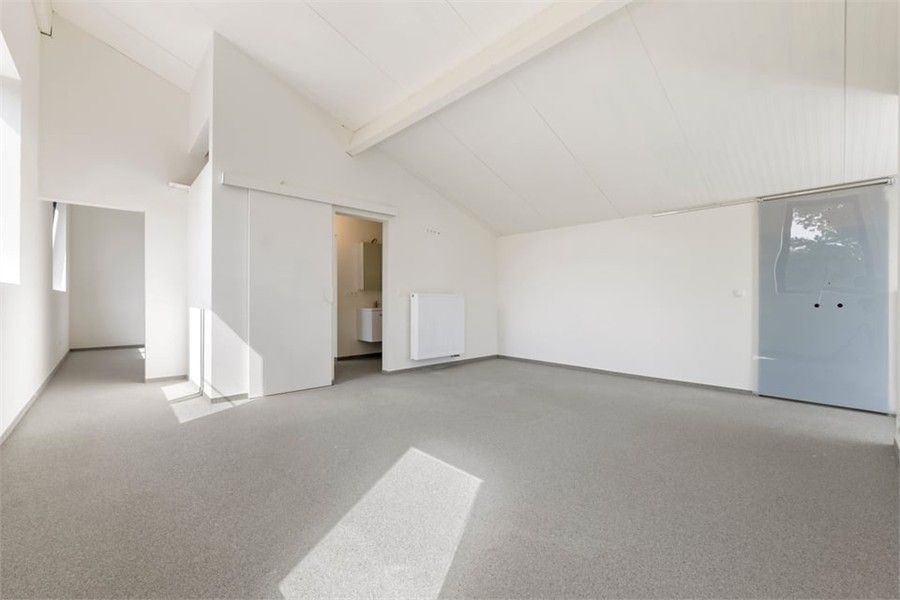 RUIME OPEN BEBOUWING MET KANTOOR EN ADEMBENEMEND ZICHT IN HASSELT foto 20