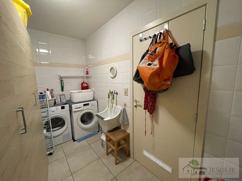 Ruim appartement met 3 slaapkamers op centrale locatie foto 11
