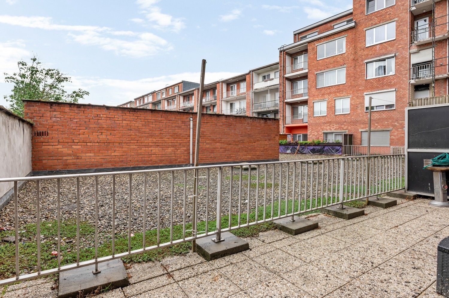 Ruim gelijkvloers appartement met 3 slaapkamers en terras in Deurne! foto 14