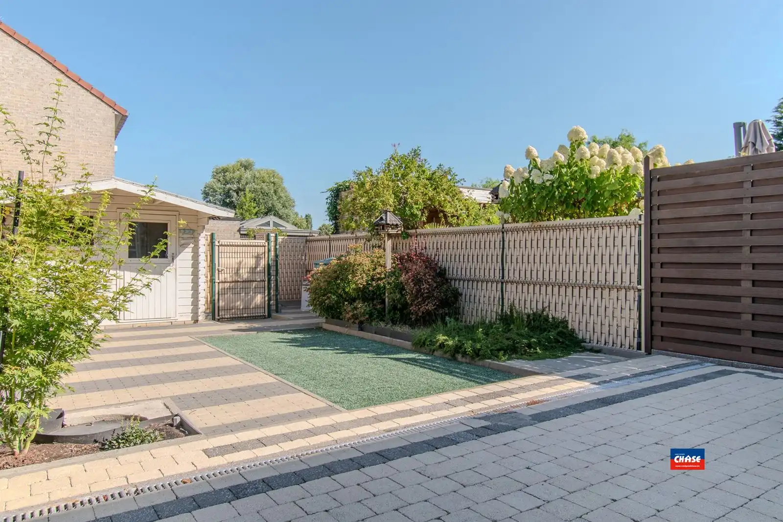 Instapklare gezinswoning met 3 slaapkamers en tuin foto 19