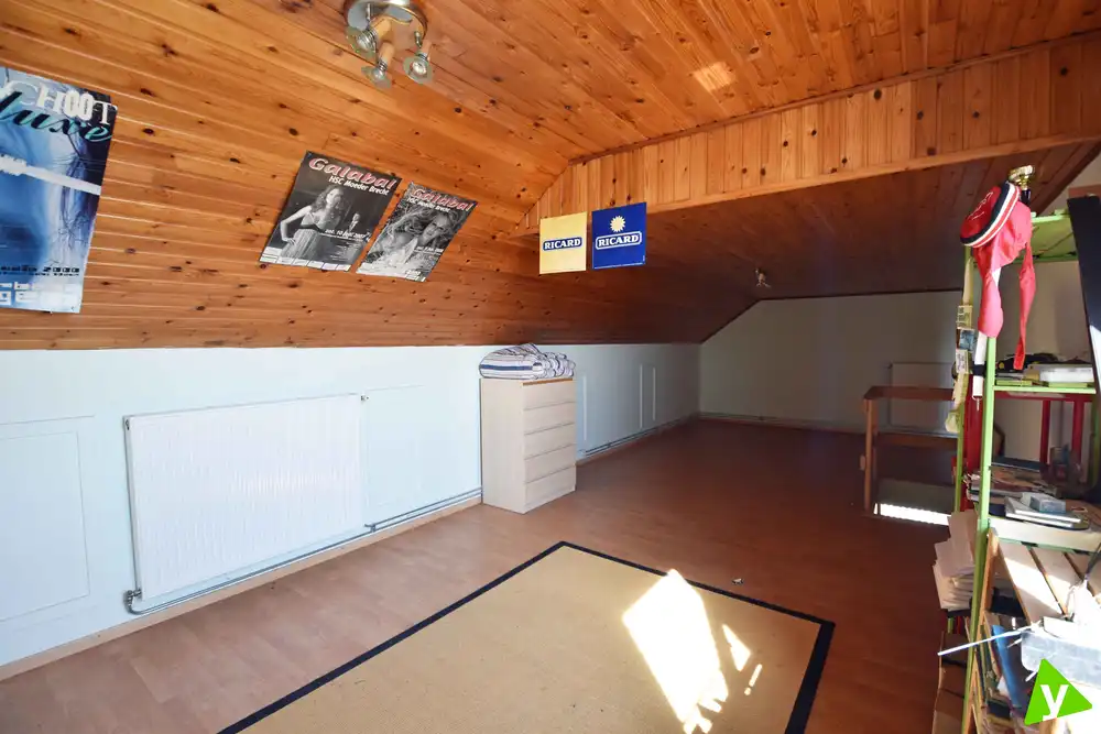 Ruime woning nabij het centrum van Waarschoot foto 24