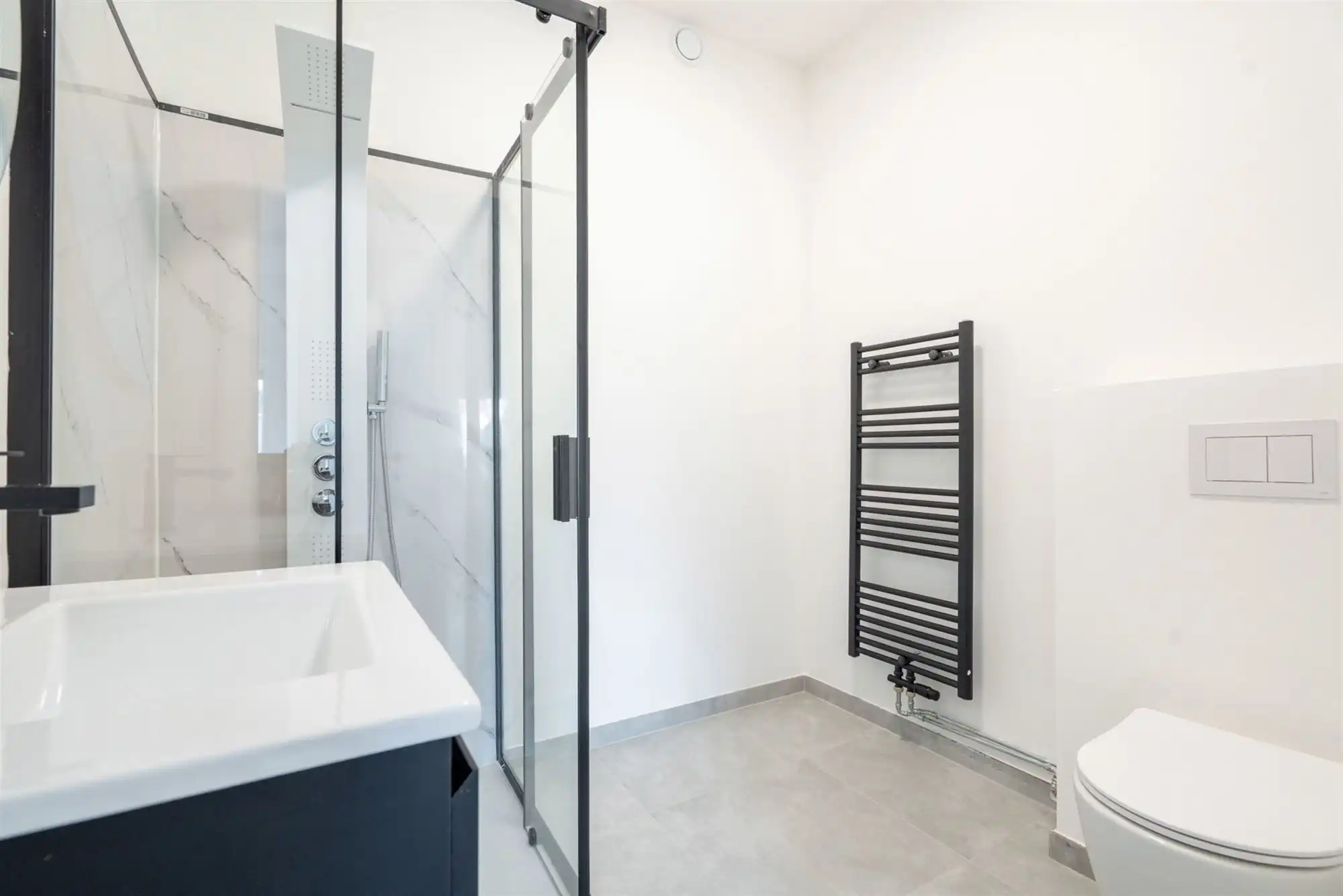 Gemeubelde studentenkamer in Mechelen te huur! foto 12