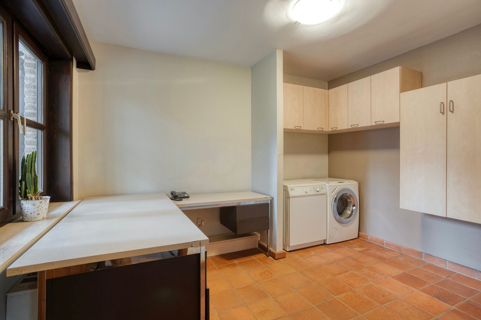 PRACHTIGE WOONST OP TOP LOCATIE TE LINDEN foto 11