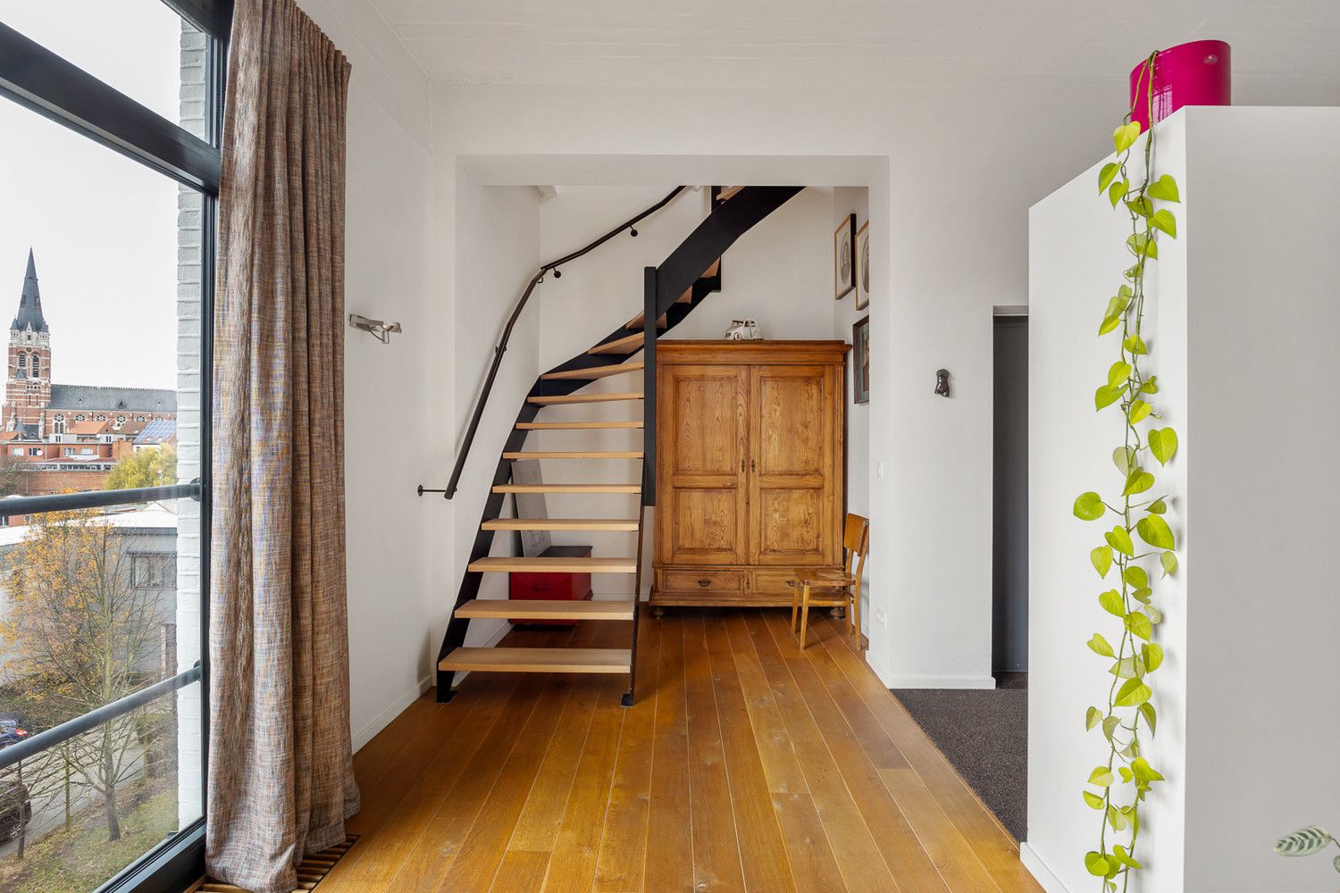 Uitzonderlijke loft 200m² + aangelegde daktuin, terras en 2 optionele garages in rustig, groen woonerf op de grens Borgerhout/Antwerpen foto 17