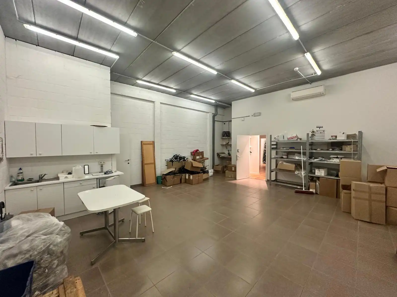 Commercieel pand in de belangrijkste winkelstraat van Mol foto 10