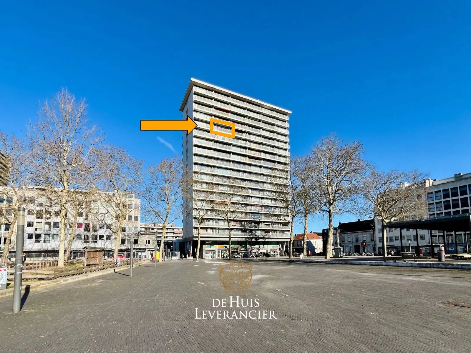 centraal gelegen, gerenoveerd appartement met panoramische zicht op 2 terrassen foto 31