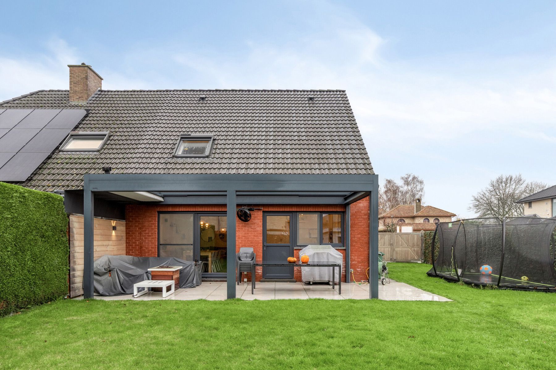 Instapklare woning met 3 slaapkamers en garage  foto 12