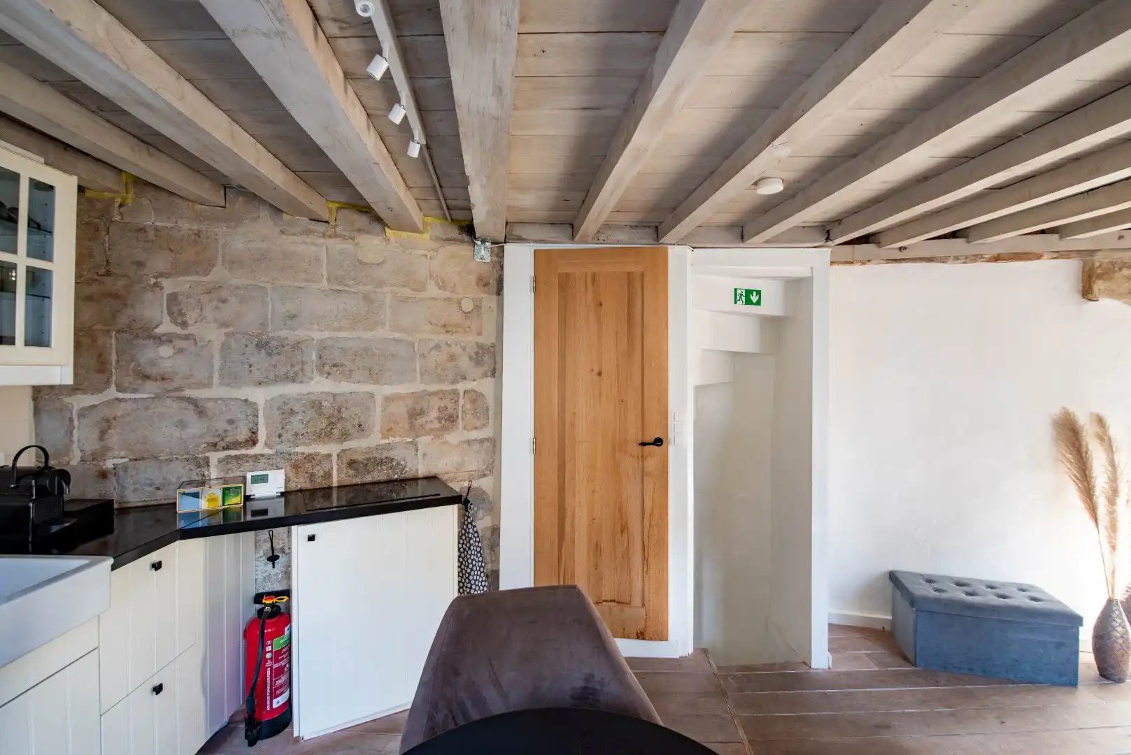 Uniek en gemeubeld huisje in het hart van de stad foto 11