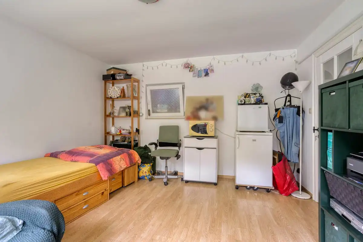 Ruime woning met 5 kamers, garage en tuin te Koningslo foto 6