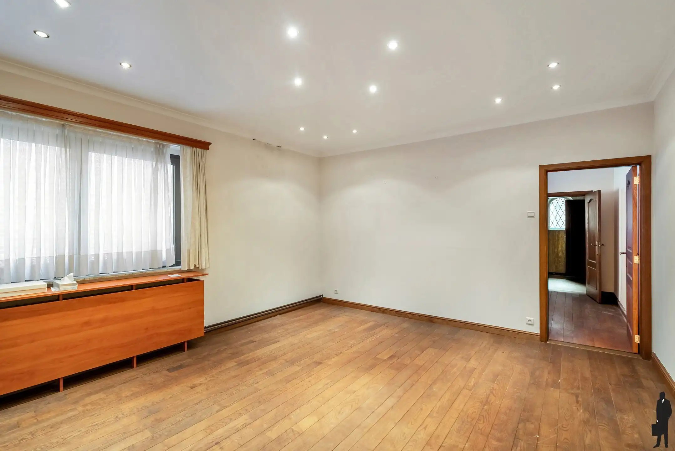 Uniek pand (472m²) met opties voor renovatie of nieuwbouw! foto 5