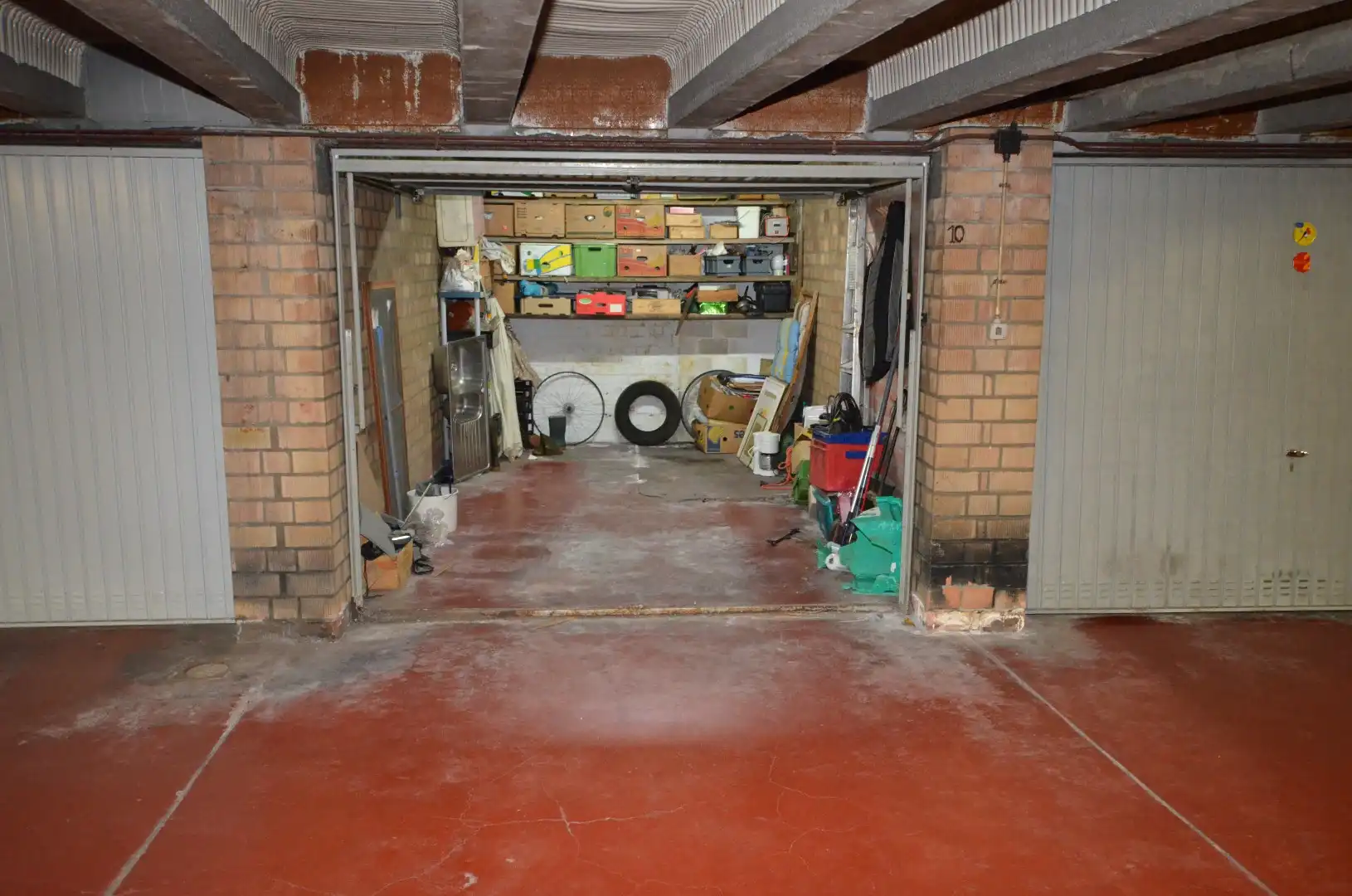 Goed gelegen garagebox foto 4