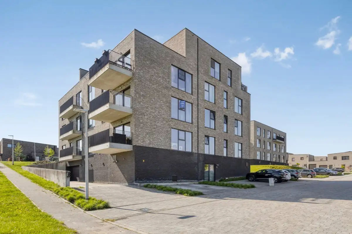 Instapklaar appartement, aangename omgeving randstad Tongeren foto 4