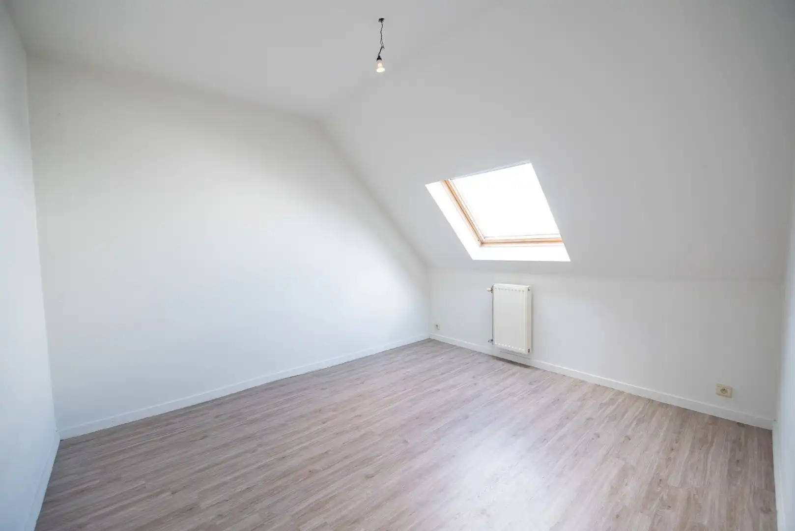 Te Koop: Ruime instapklare gezinswoning met 3 slaapkamers en EPC B foto 11