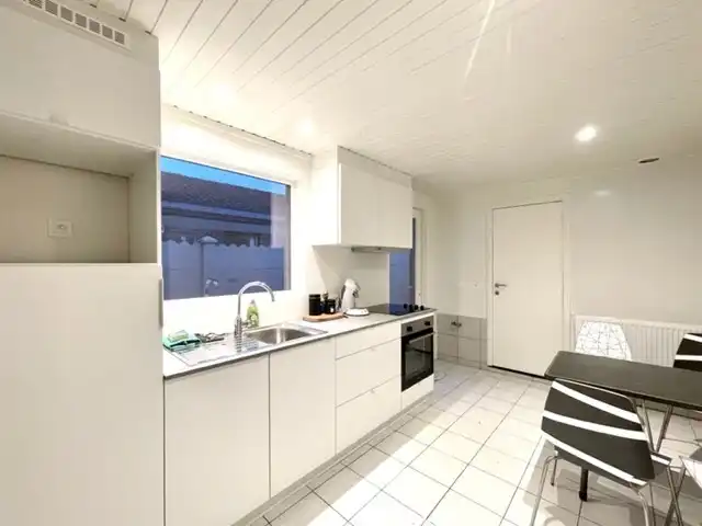 WONING | 2 KAMERS | TUIN |PARKING | GARAGE foto 11