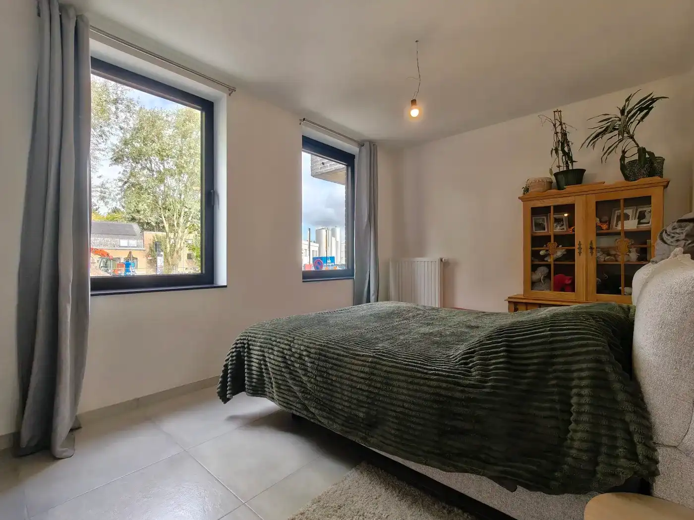 Moorslede – Lichtrijk nieuwbouwappartement met 2 slaapkamers en zonnig terras foto 5