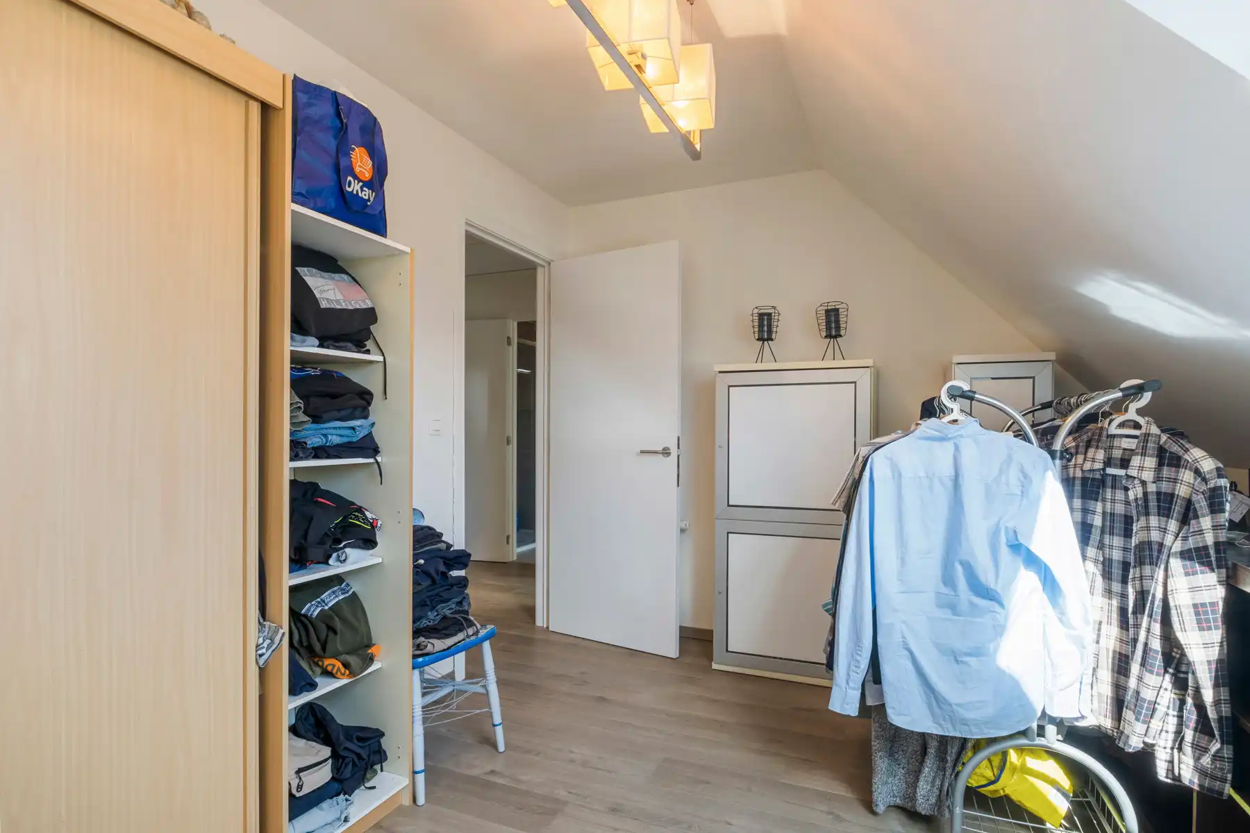 Ruime, energiezuinige woning te Sint-Michiels foto 10