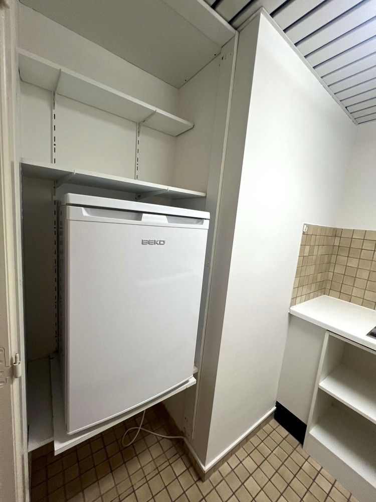 Instapklare, gerenoveerde serviceflat in een rustige en groene omgeving foto 14