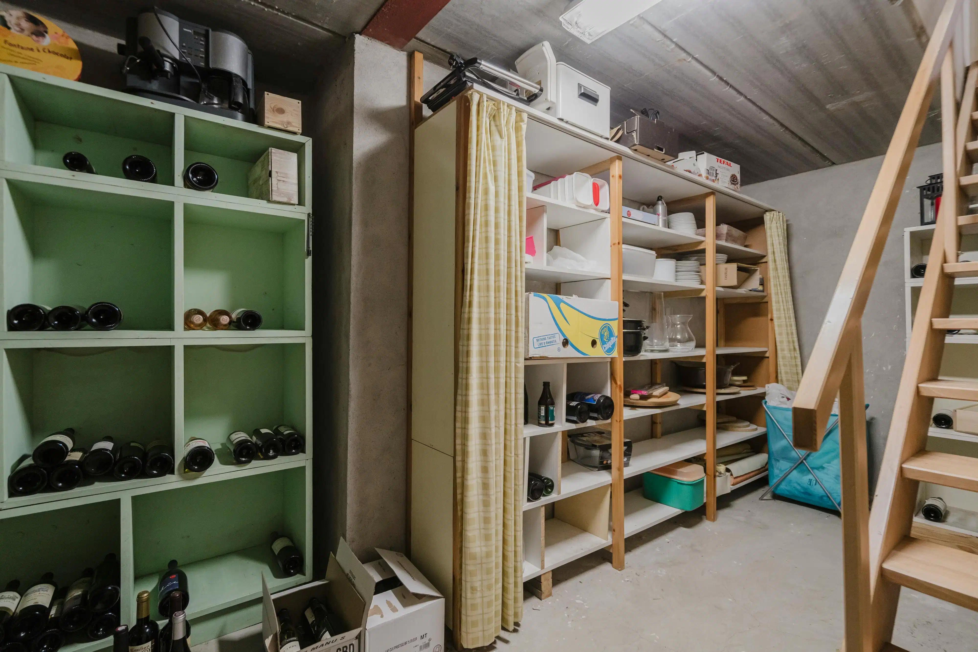 Ruime villa met 6 kamers te koop in Sint-Eloois-Vijve foto 28