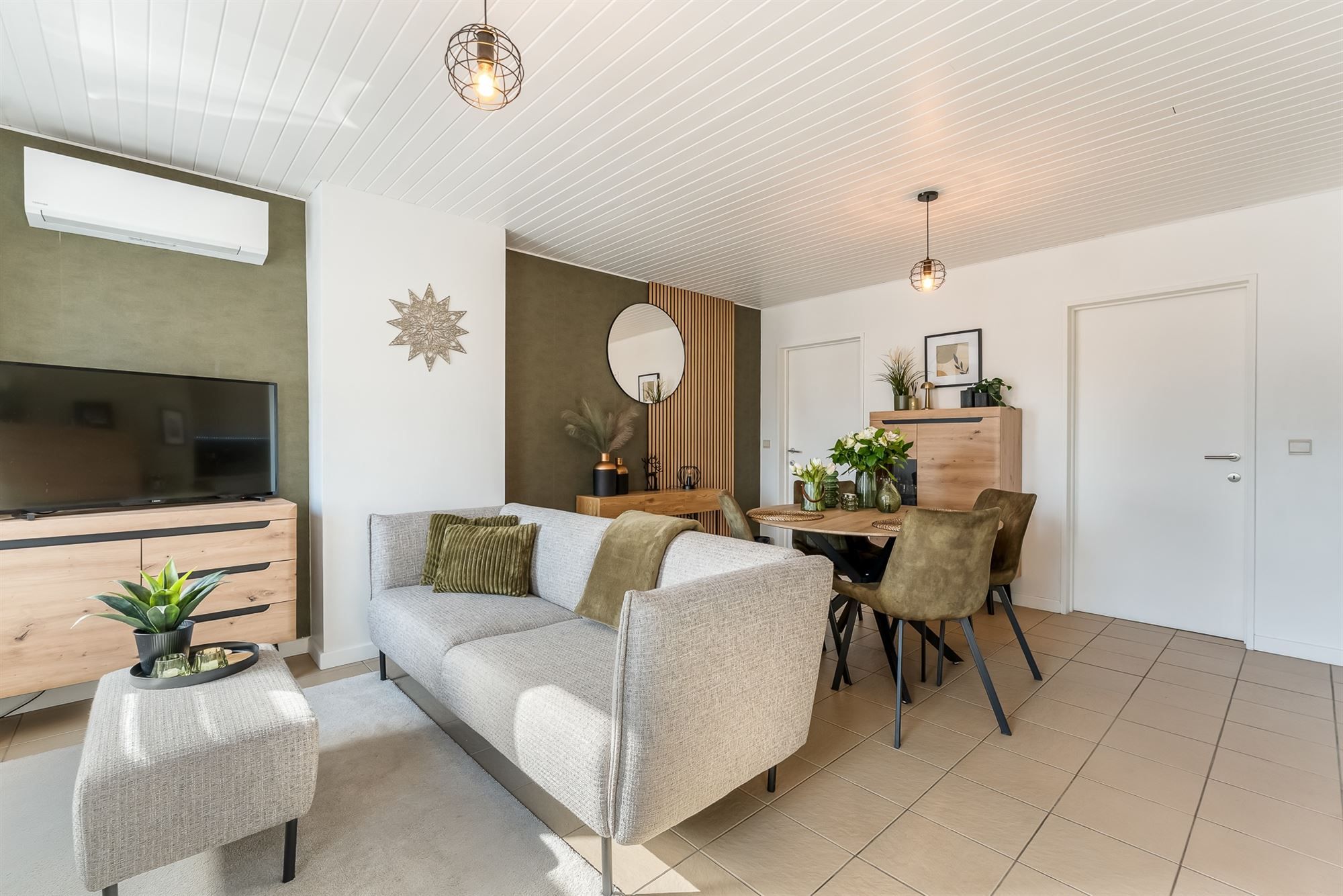 GOED GELEGEN OPBRENGSTEIGENDOM MET 2 APPARTEMENTEN foto 4