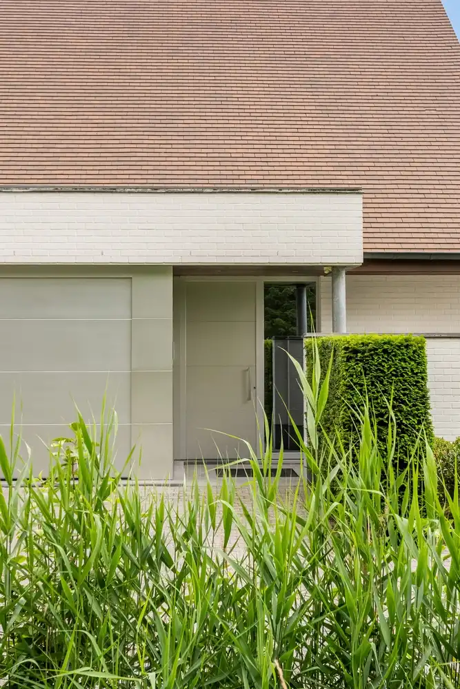 Exclusieve villa met zwembad en adembenemende polderzichten foto 3