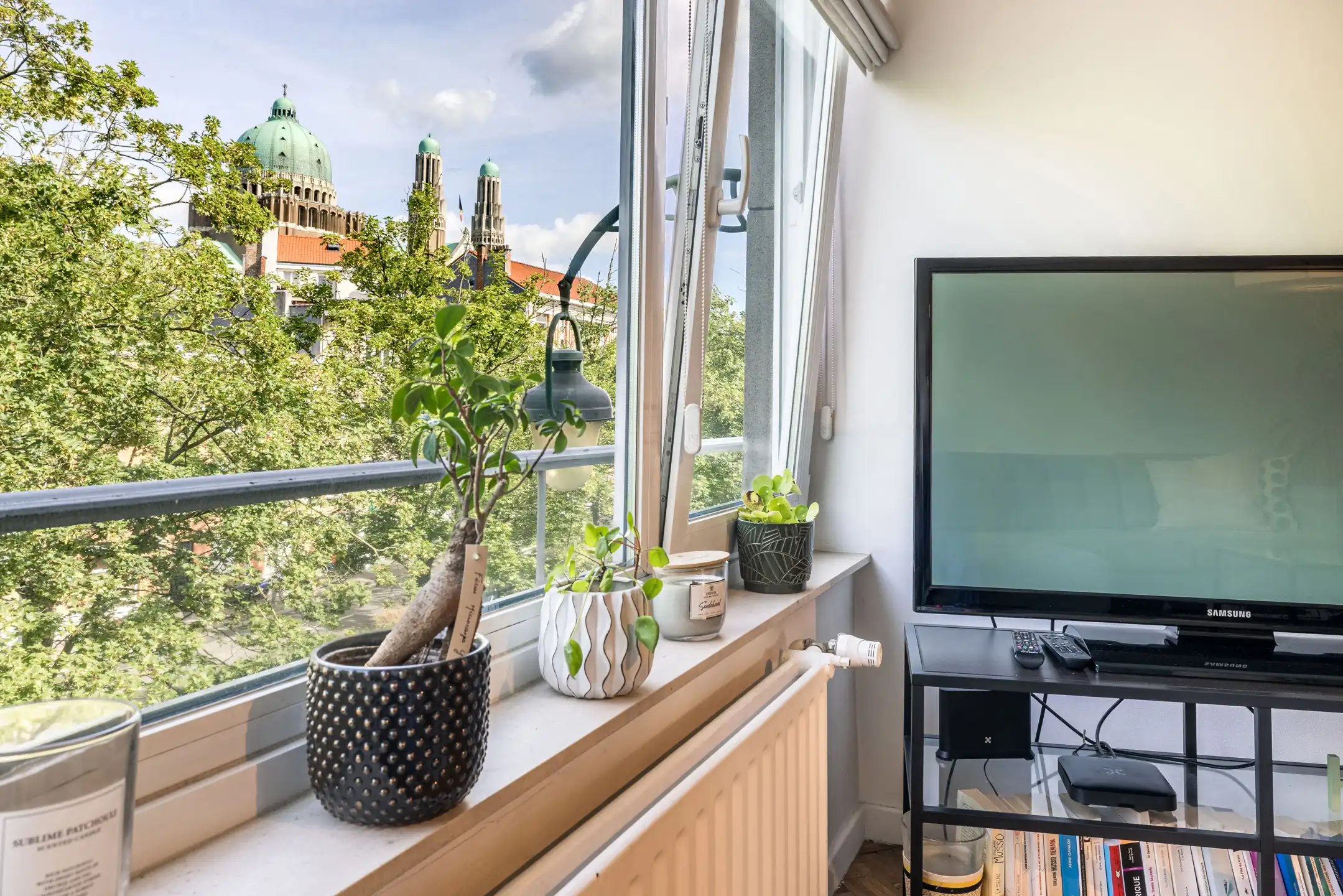 Mooi appartement met 2 slaapkamers, terras en kelder foto 15