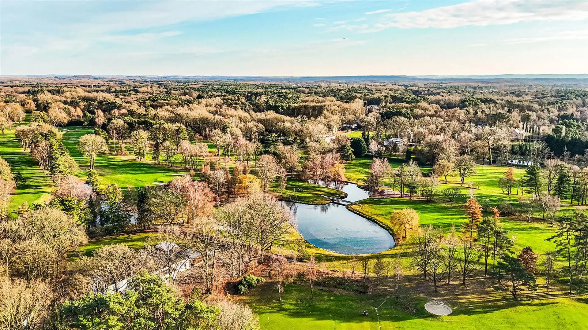 Exclusieve bouwgrond van 4.370 m² in “Golf & Meer”-domein foto 22