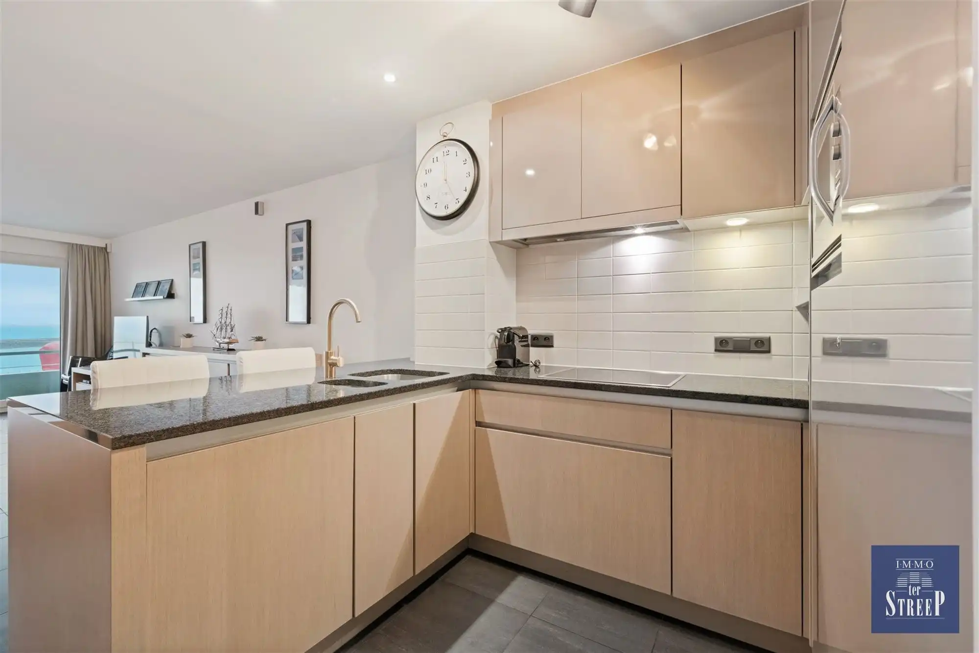 Appartement met 2 slaapkamers en frontaal zeezicht foto 7