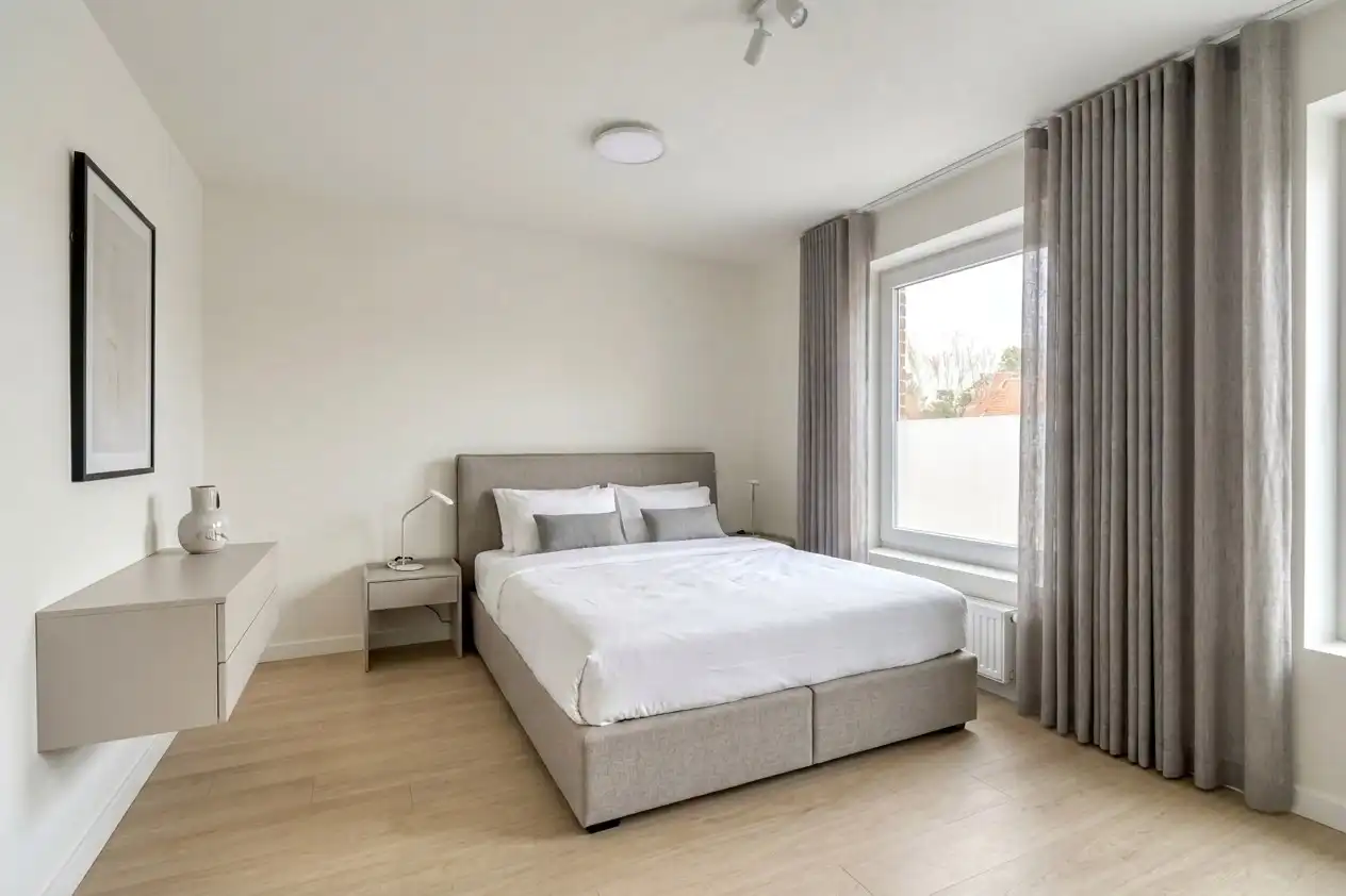 Ruime, volledig instapklare woning in het centrum van Ledegem foto 4